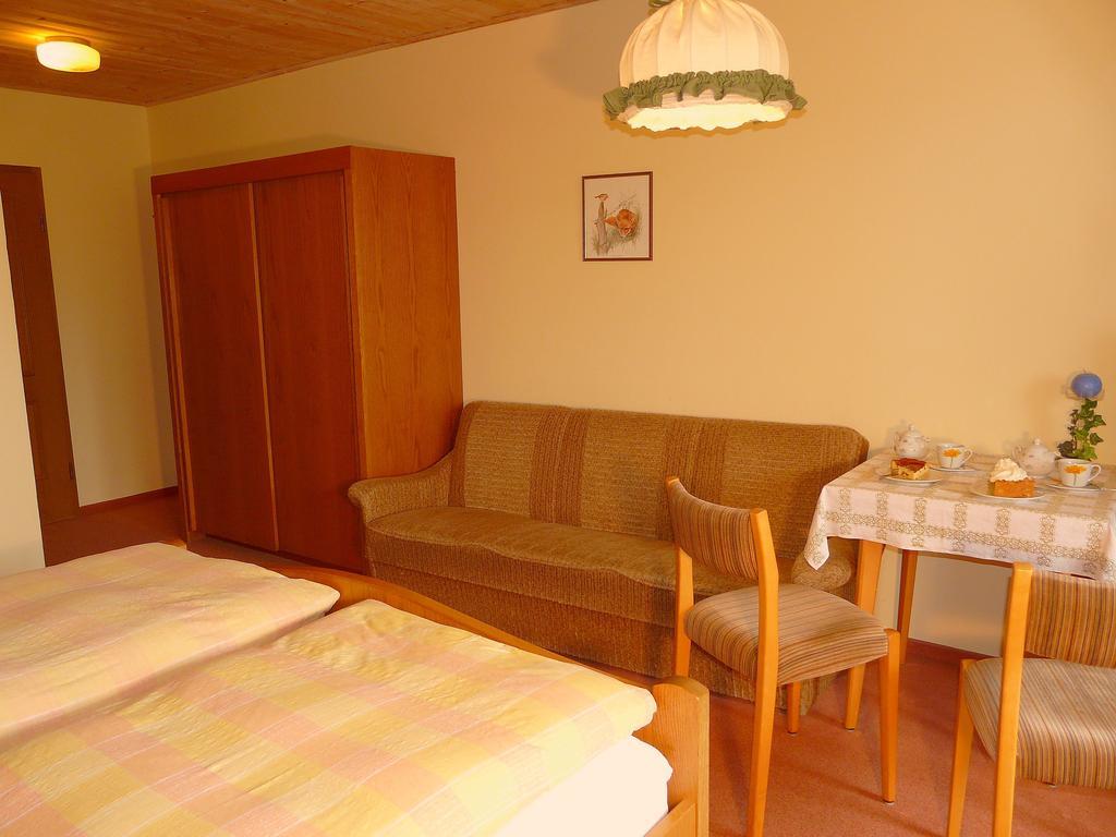 Gasthof Buglhof Sankt Englmar Room photo